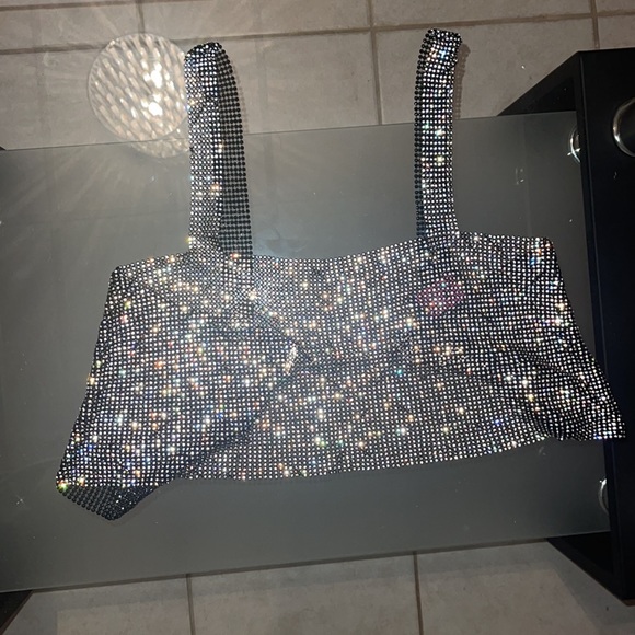 HMS Rhinestone Chain Top - Picture 5 of 6